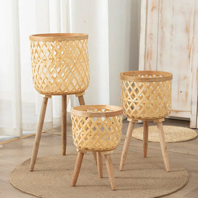 Maceta de bambú hecha a mano con soporte para flores